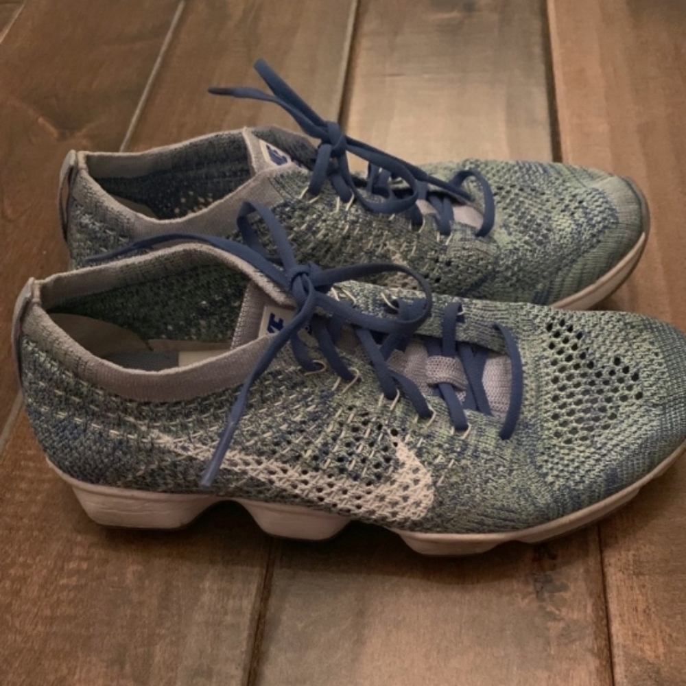 Nike Flyknit Zoom Agility